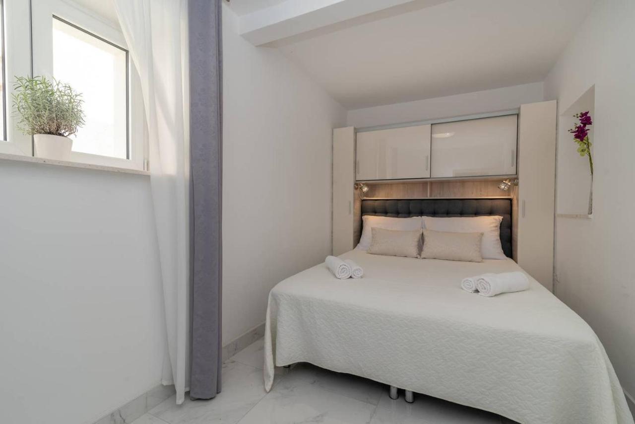 Eden Mediterranean House Vrsine Екстериор снимка