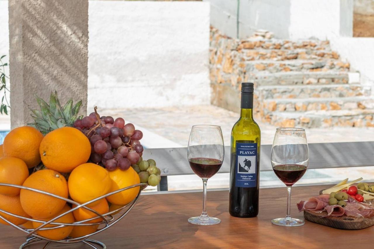 Eden Mediterranean House Vrsine Екстериор снимка